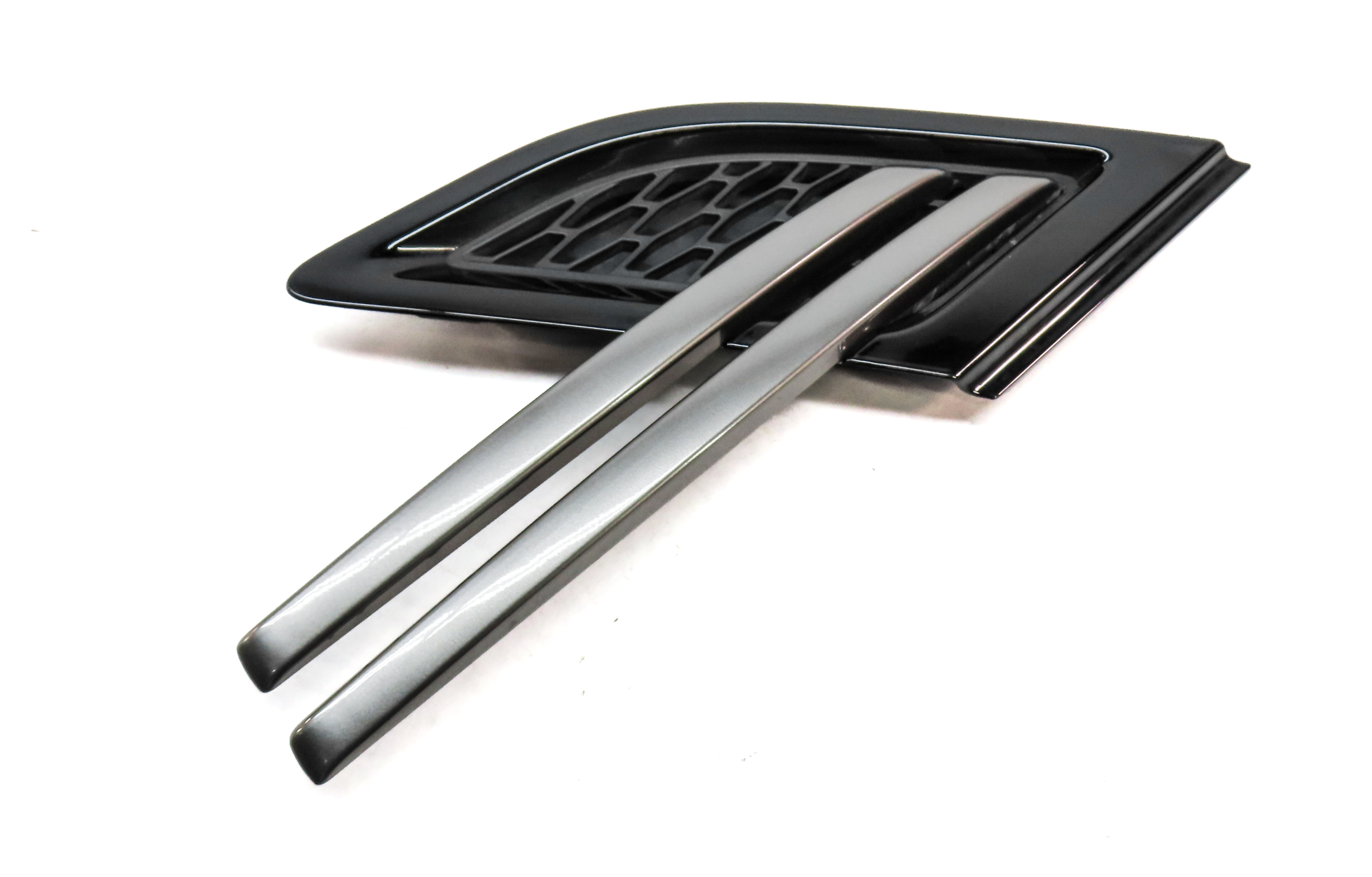 2015 LAND RANGE ROVER SPORT (L494) FRONT LEFT DRIVER FENDER TRIM GRILLE — exact item pictured
